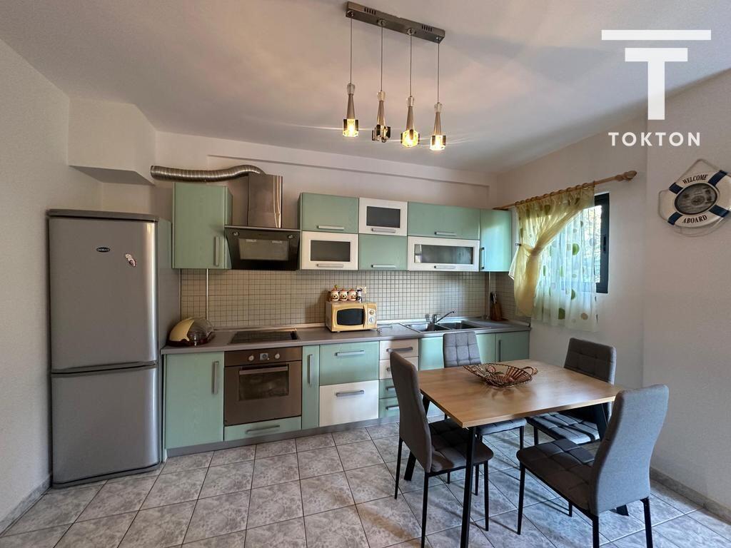 VENDESI APPARTAMENTO 1+1, PISCINE DI BUTA, GOLEM