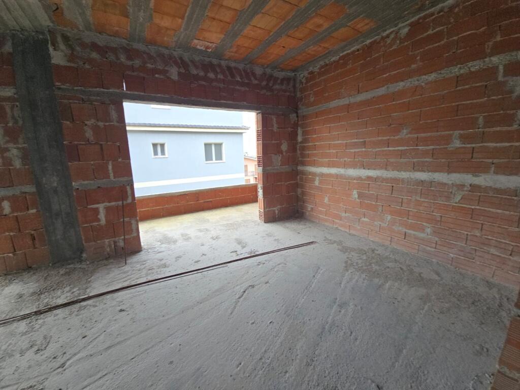 SUPER INVESTIM NË PLEPA, DURRËS – NDËRTESË 4-KATËSHE ME POTENCIAL HOTELIER 🌊