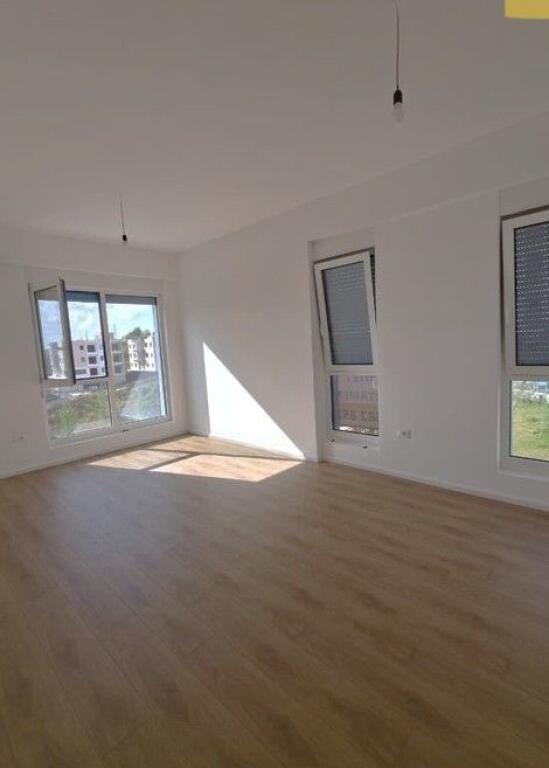 Shitet, Apartament, 1+1, Fresku, Tirane