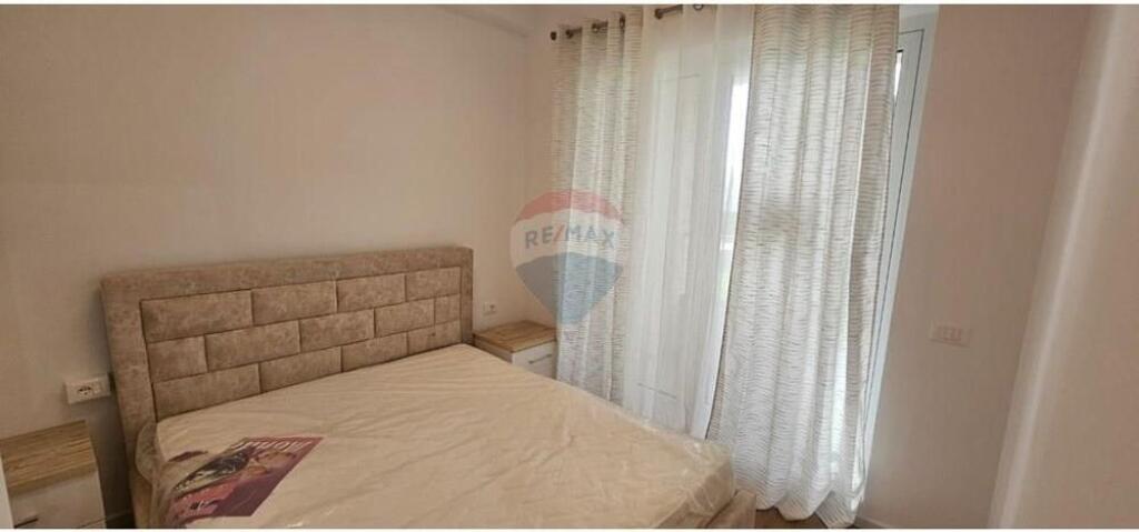 Apartament 1+1 me Qira tek Kompleksi Mangalem