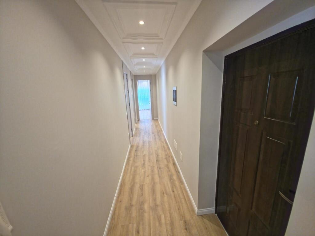 APARTAMENT MODERN 2+1 ME QERA NE QENDER