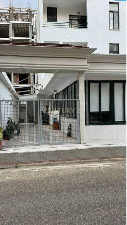 Hotel me qira në Golem – pranë detit