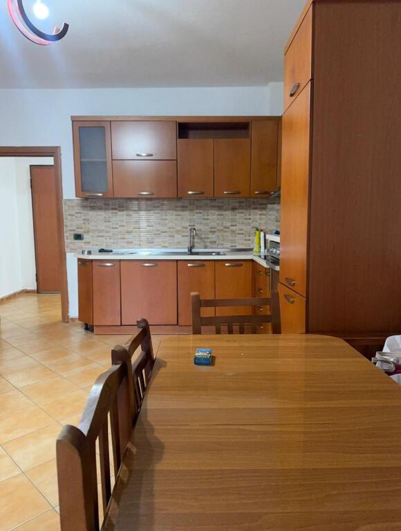 Jepet me Qera Apartament 1+1 Lagja 12 ne Durres