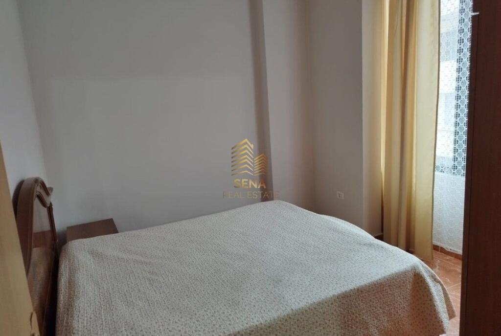 Affitto, Appartamento 1+1+balcone, Facoltà di Lingue Straniere, 500 Euro/mese Trattabili