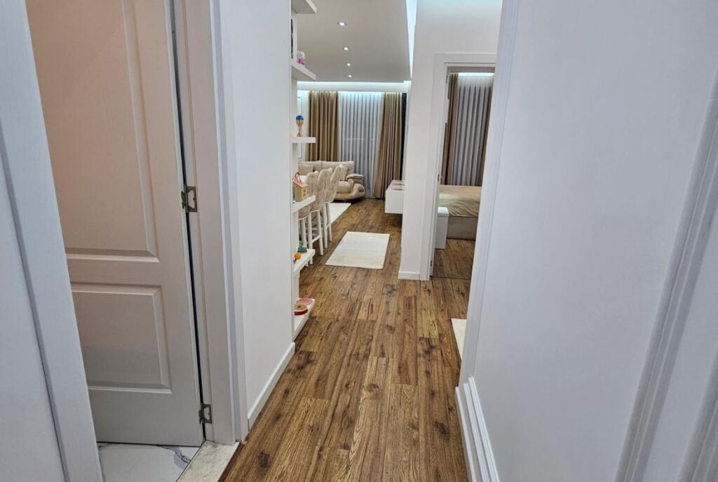 Al Nuovo Boulevard, Appartamento 2+1+Parcheggio in Affitto con Arredamento Moderno!