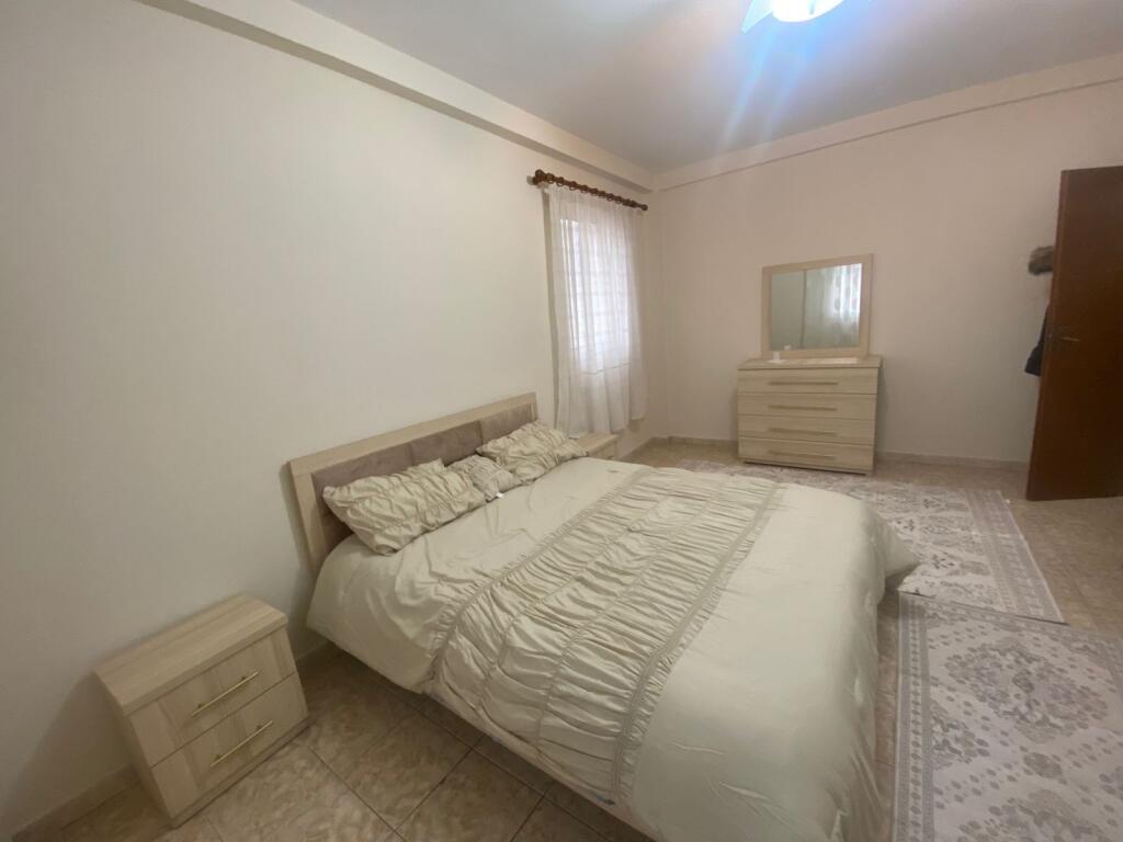 Jepet me qira 1+1 ZOGU I ZI PRANE LOGOS 550 mije leke