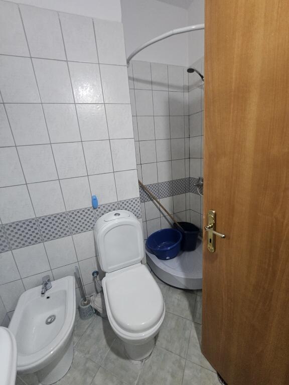 Jepet me qira 2+1+1 ASTIR TE BOHEM 450 mije leke