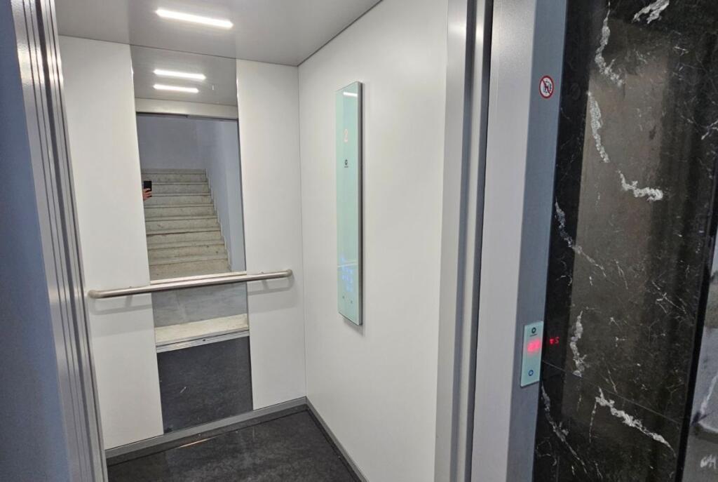 Al Nuovo Boulevard, Appartamento 2+1+Parcheggio in Affitto con Arredamento Moderno!