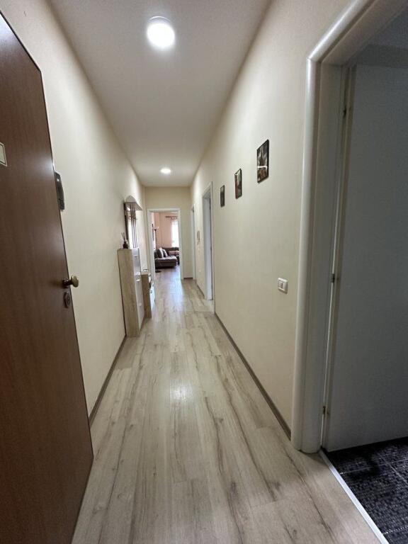 2+1,furnished dry lake at the bora complex,700 euro