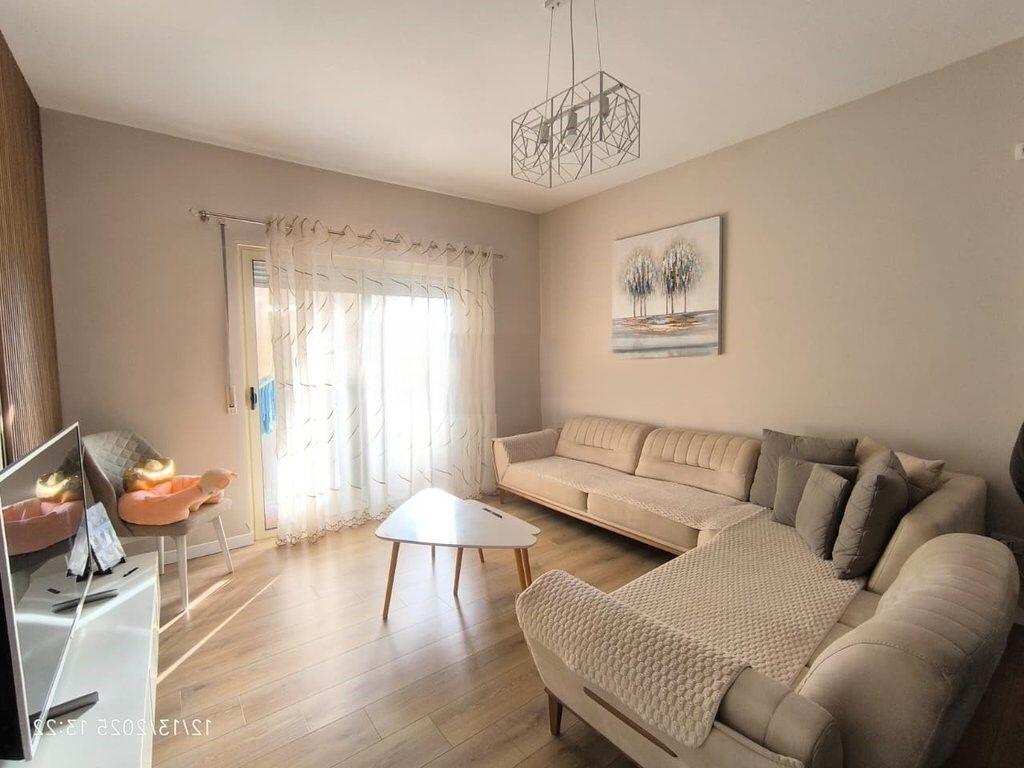 APARTAMENT 2+1 PER QIRA NE MISTO MAME! 470 € /Muaj