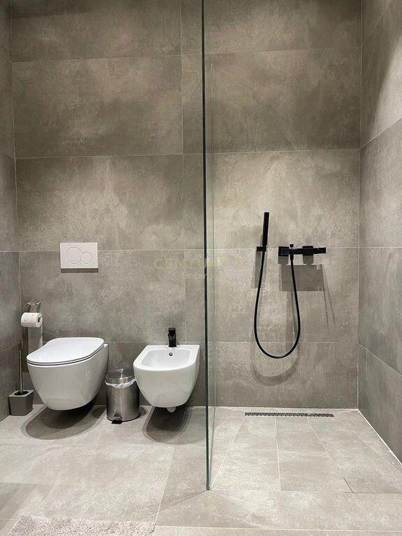 Apartament luksoz 2+1 me qira tek Galeria ETC