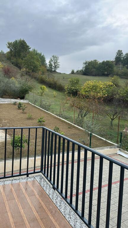 Apartament 2+1 me Qera ne Kombinat me 2 poste 🅿️