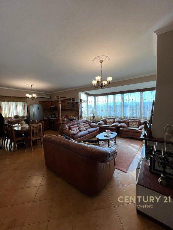 Apartment 3+1 for sale at Dritan Hoxha Street