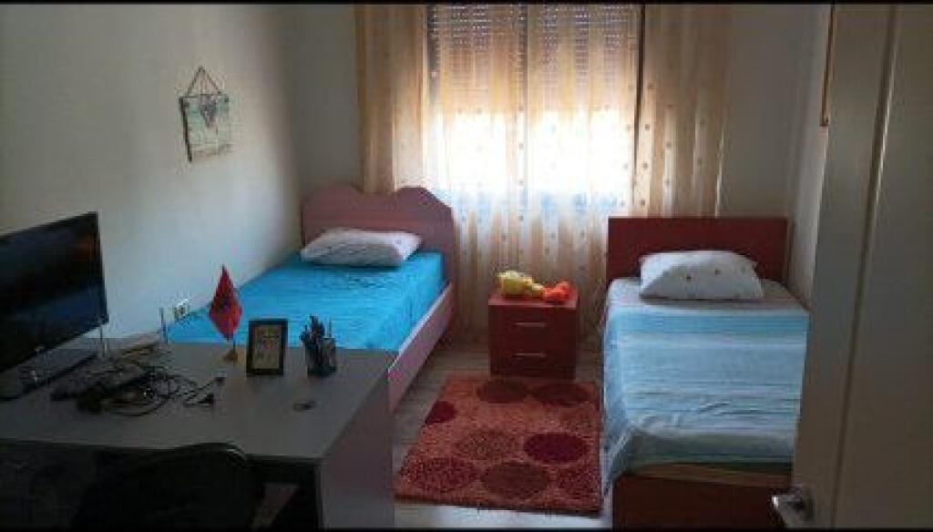 APARTAMENT ME QERA 2+1 FUSHA E AVIACIONIT 600 EURO