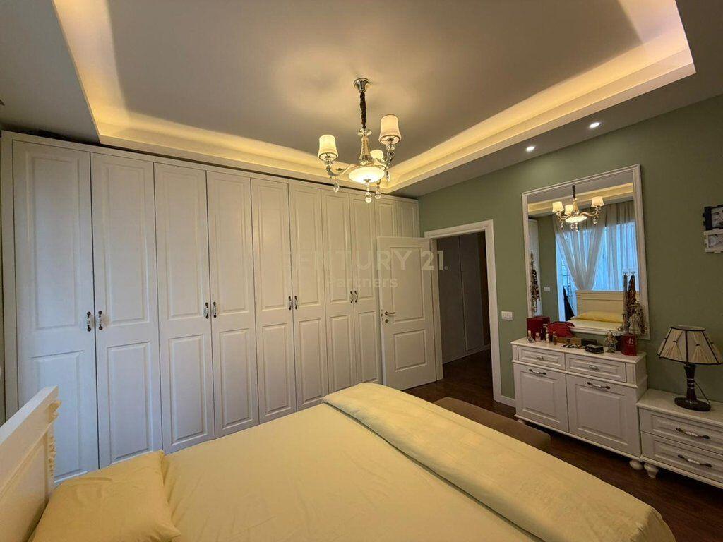 Appartamento 1+1+ Veranda in vendita vicino a Casa Italia