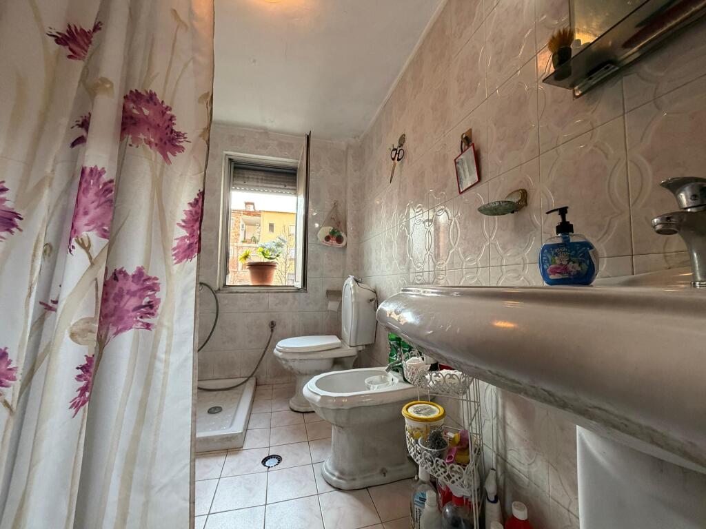 SHITET APARTAMENT MYSLYM SHYRI