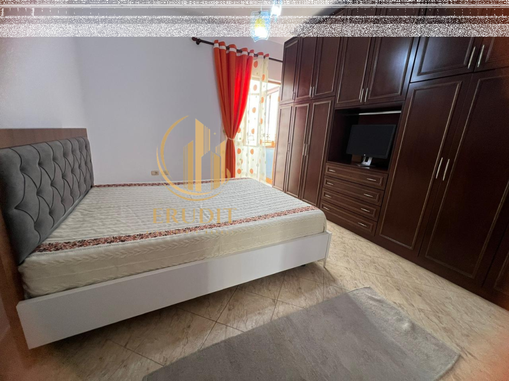 Shtëpi me Qira Fier