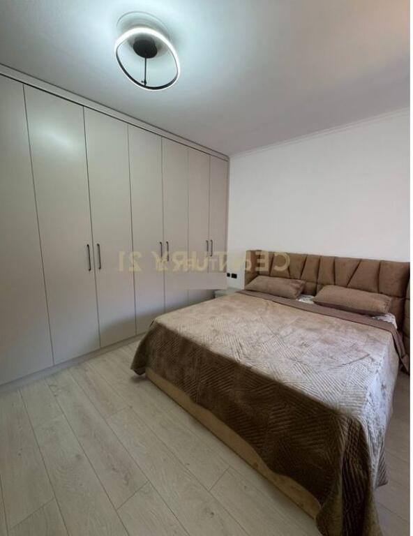 APARTMENT FOR RENT 2+1+2+GARAGE IN BRRYLI