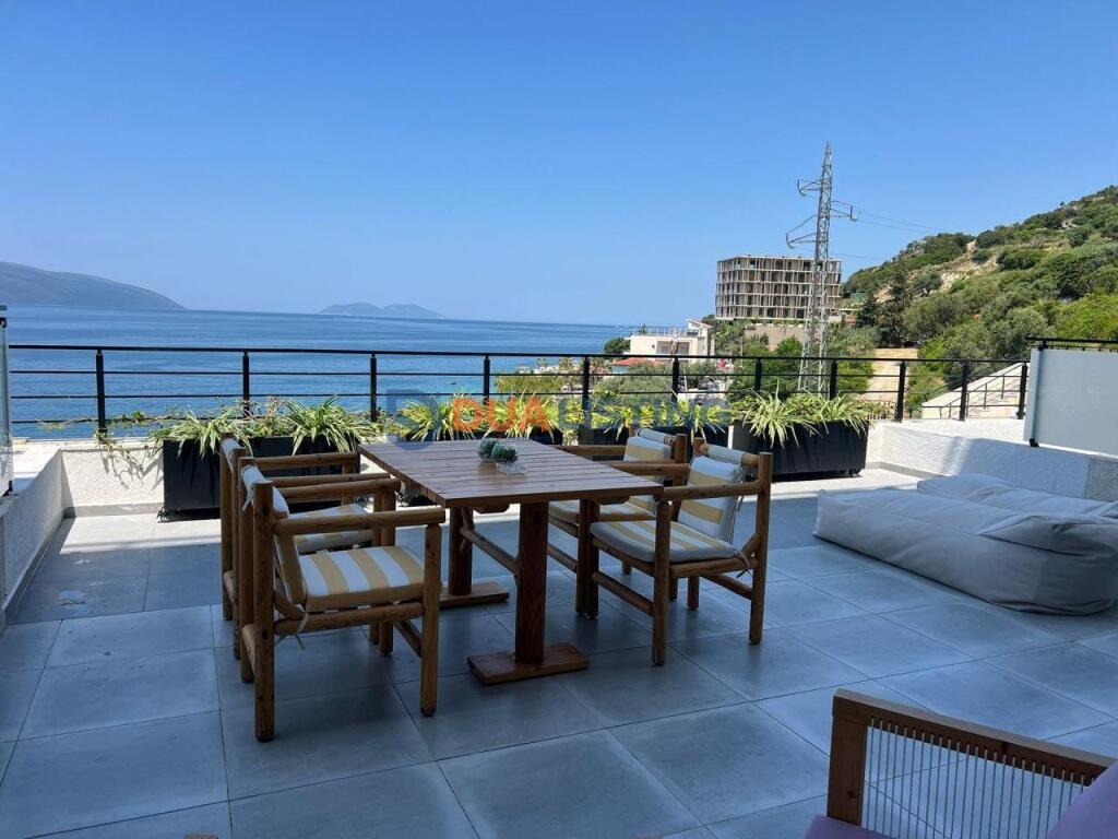 ✨ Shitet Pronë Luksoze – 2 Garsoniere në Radhimë, Vlorë