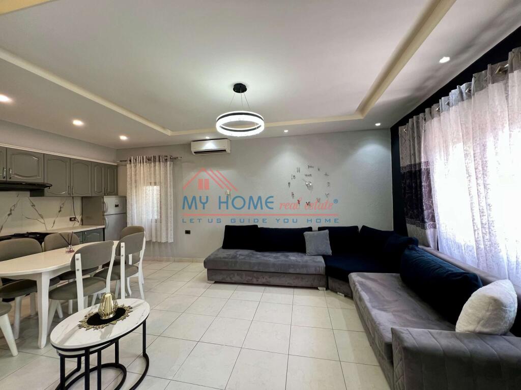 Vile ne shitje tek Ish-Dogana ne Tirane