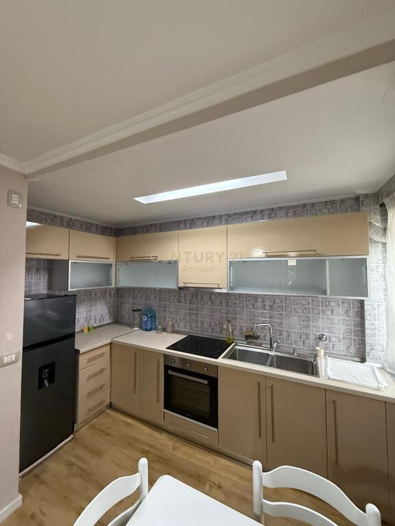 Brryli, Apartment 2+1 For Rent