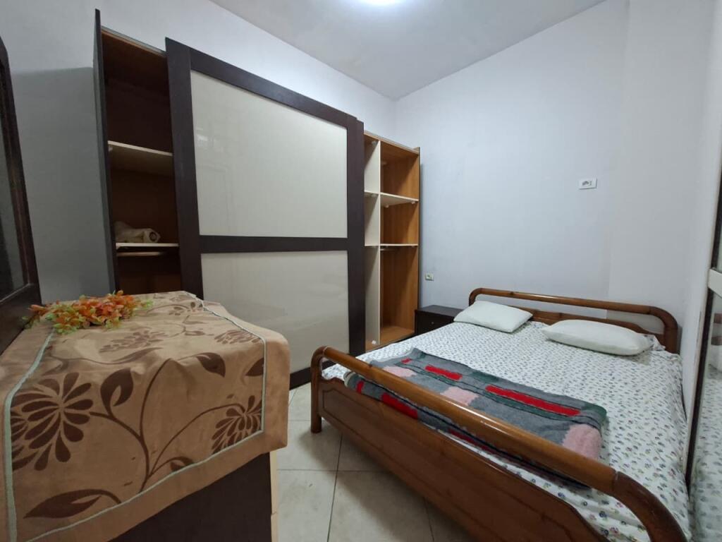 Me Qira : Apartament 1+1 &amp; Ballkon I mobiluar ( 📍Fresk 10 min nga Unaza e Madhe) ✨️Leke/Muaj