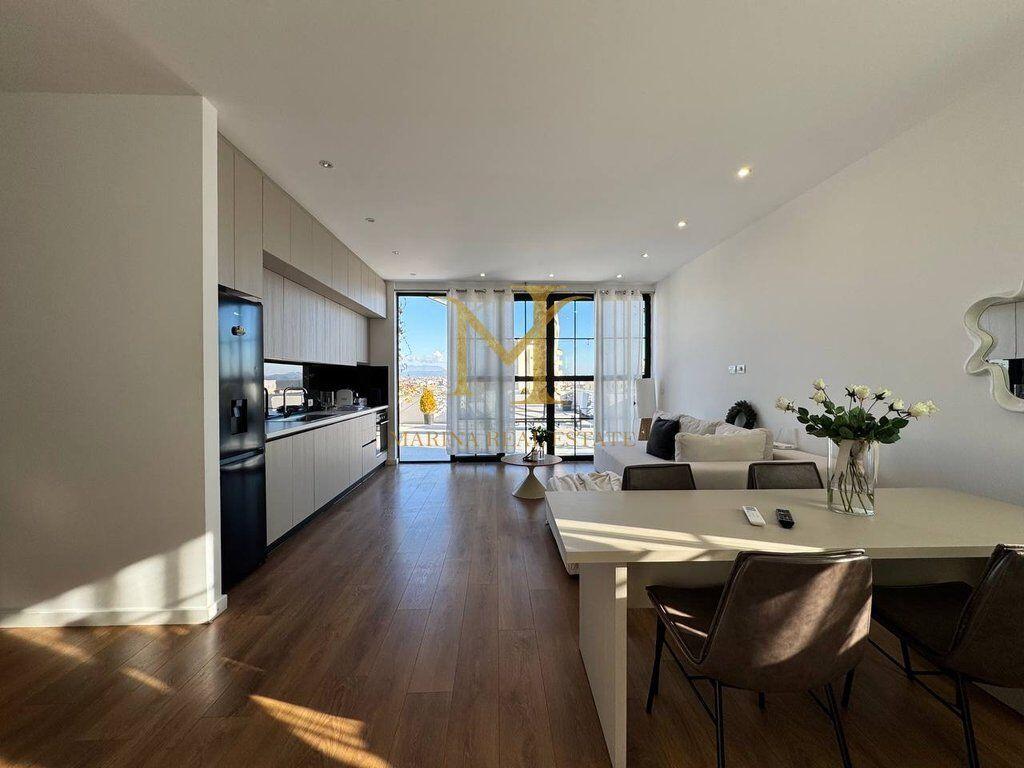 Qira super apartament 2+1+2 banjo + terrace te madhe ne Durres