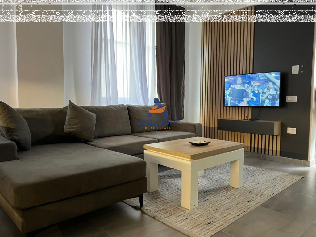 JEPET ME QERA SHTÈPI PRIVATE 1 KATESHE "SELITE" 60000 LEKE