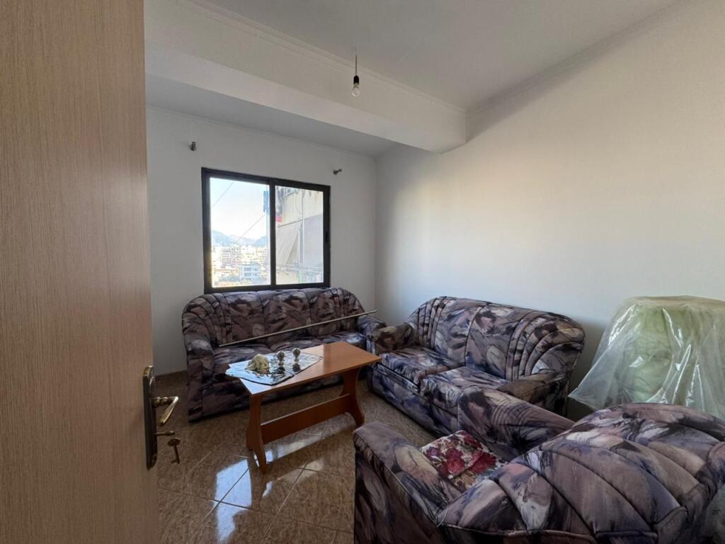 🏘️ Jepet me qira apartament 2+1 📍 Yzberisht, pranë Nela 6💰 Çmimi: 50.000 lekë / muaj