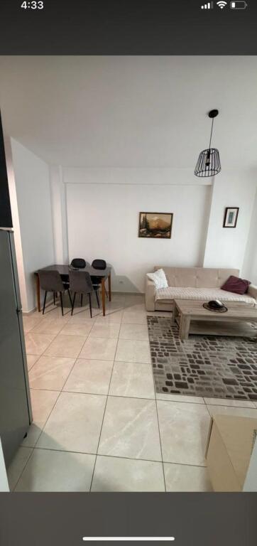 Apartment 1+1 for rent Kommuna e Parisit