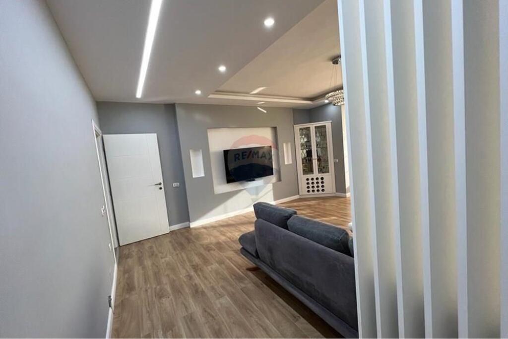 Apartament - Për Shitje - Rruga e Thesarit, Tiranë(ID: 530381003-234)