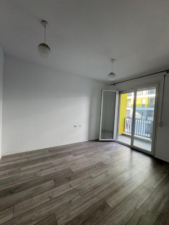Apartament 2+1 me qira