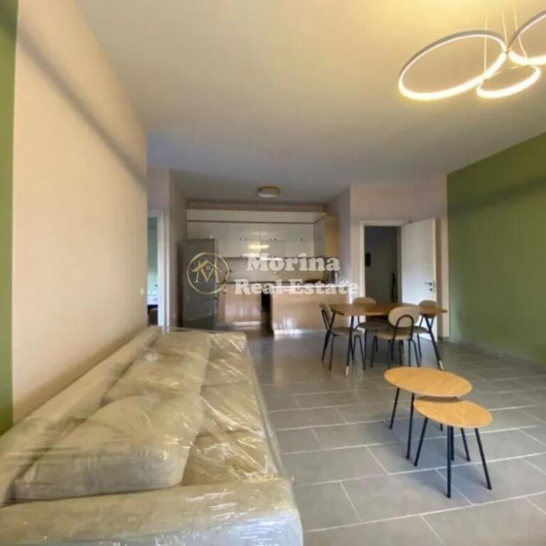 Rent | Apartment 2 + 1 | Paris Commune | 700 €/month