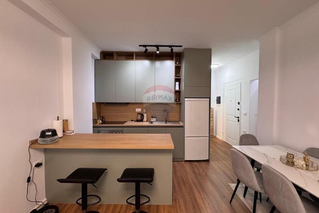 APARTAMENT PREMIUM NE SHITJE !