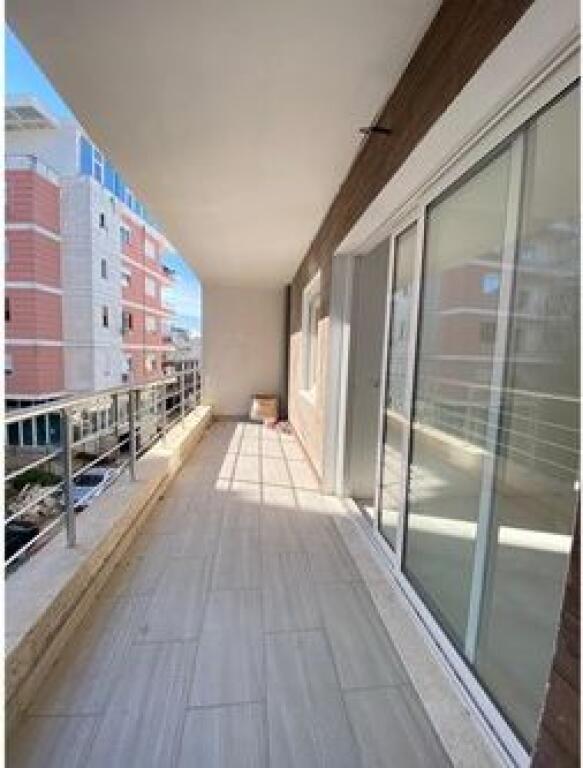 SHITET, APARTAMENT 1+1, FRESKU, TIRANE(530581001-71)