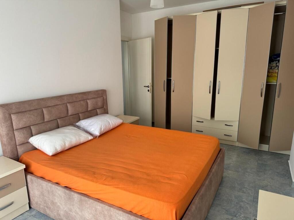 apartament 1+1 tek liqeni i thate