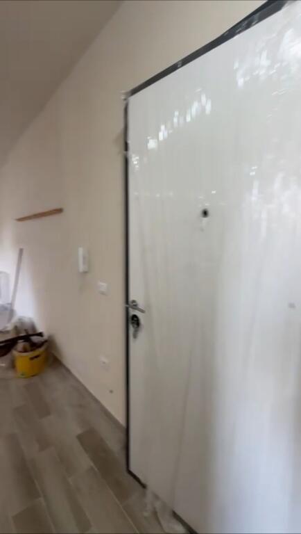 Shitet apartament 2+1+ 1 post parkim  Rruga Siri  Kodra