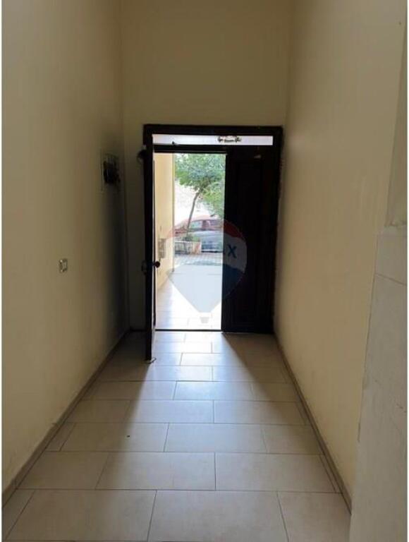 Apartament - Për Shitje - Rruga Qemal Stafa, Tiranë(ID: 530261060-1971)