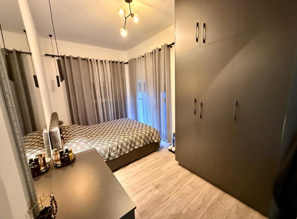 🏡 Shitet apartament 2+1 – Mangalem 21, Ali Demi