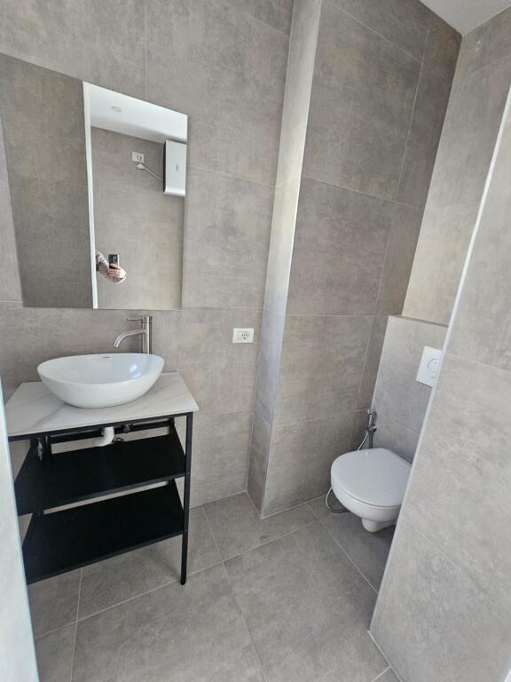 SHITET SUPER APARTAMENT 1+1 PRANE UJËSJELLËSIT, DURRËS