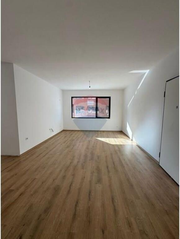 Apartment - For Sale - Elbasan Street, Tirana(ID: 530261060-1970)