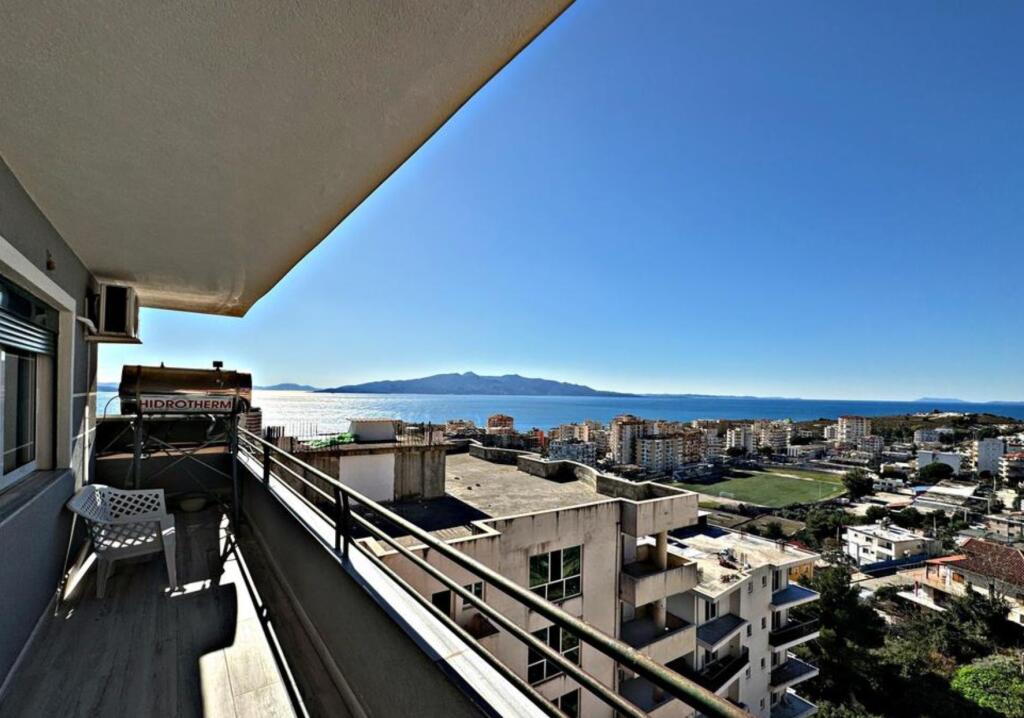 🌟 3+1+3 për Shitje – Apartament Luksoz në Sarandë