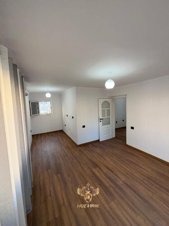 Business Premises for RENT 1+1+Balcony📍 Location: Durres Train Station