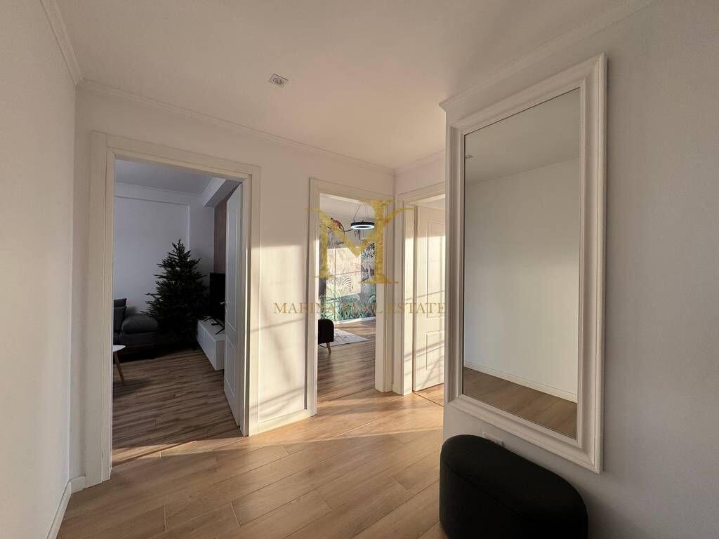 Jepet me qera 2+1+2 banjo, ne Plazh (Ura e Dajlanit)