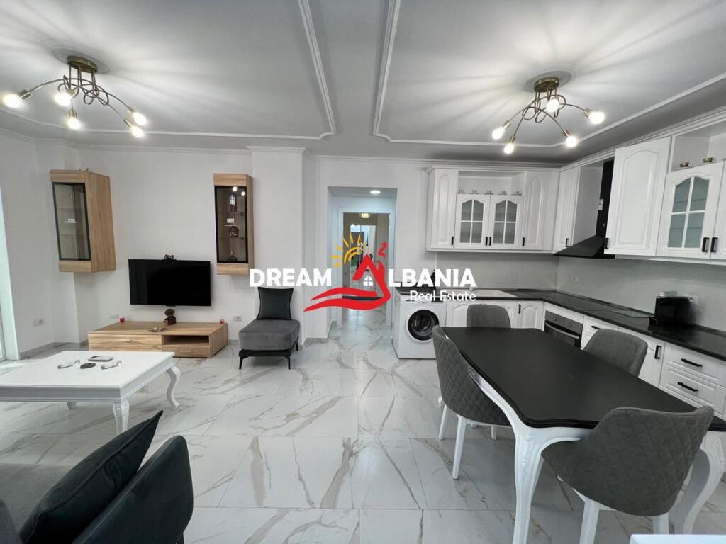 Super Apartament 2+1+2wc me qera tek Sheshi Willson, ne Tirane (ID 42215465)