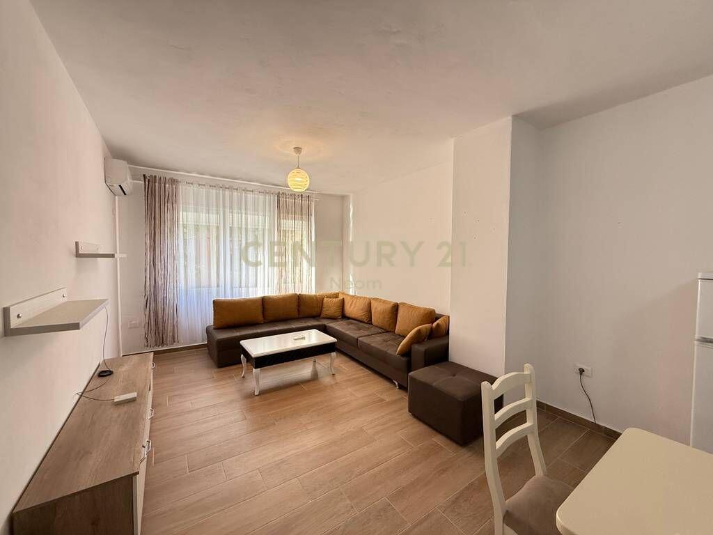 JEPET APARTAMENT 1+1 TE SELVIA ME QERA