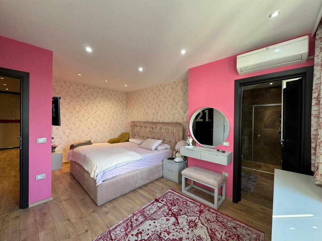 APARTAMENT EKSKLUZIV 2+1+2 PËR SHITJE, TEK ISH-EKSPOZITA