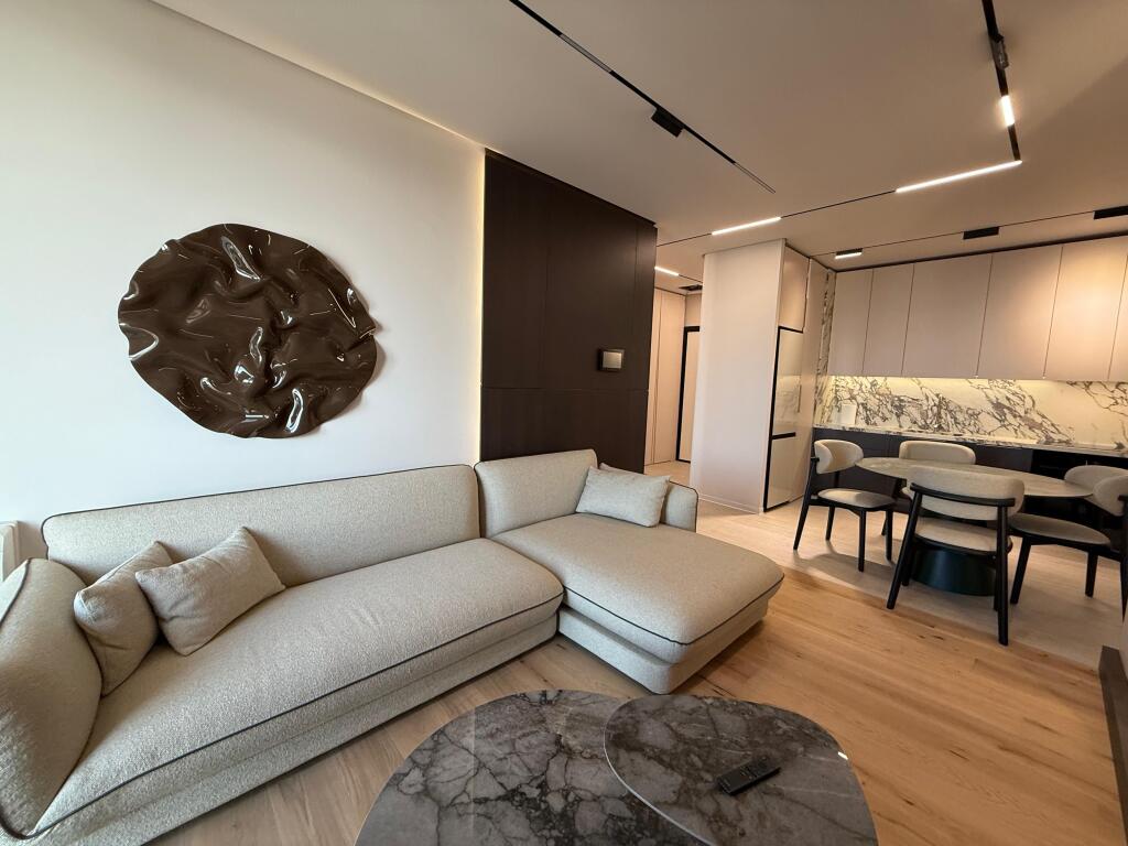 🏠Jepet me qira Apartament 1+1 📍Golden Tower Residence, Mine Peza ✨I investuar ne detaje, i pabanuar me pare 💶 Çmimi: 1200€