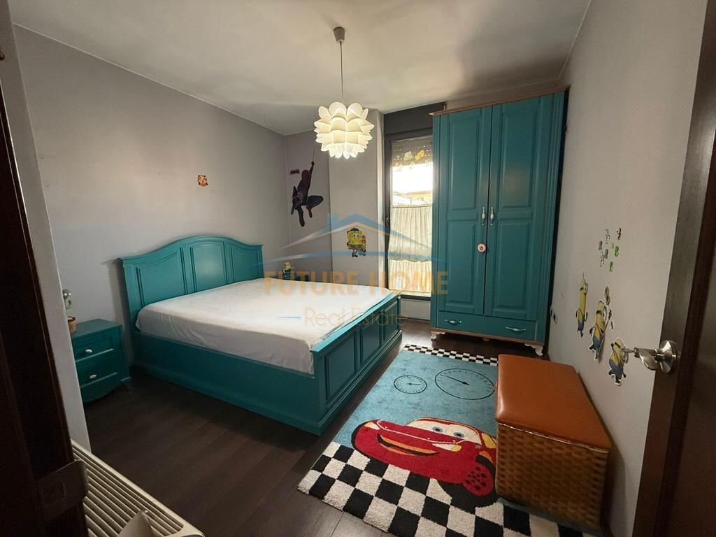 Shitet Apartament 2+1, Yzberisht