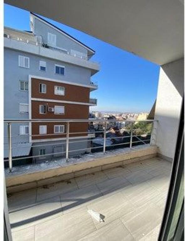 SHITET, APARTAMENT 2+1, FRESKU, TIRANE(530581001-72)